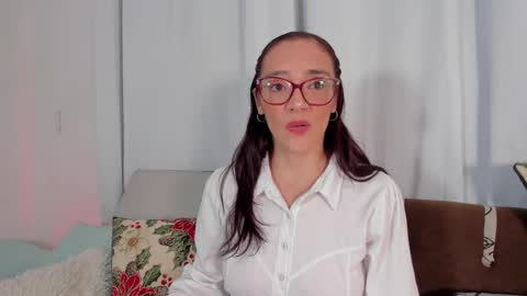 jessica herreraToday I will be your devil and you my victim online show from December 20, 10:28 pm