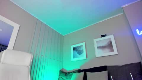 Jessie online show from December 14, 3:07 am