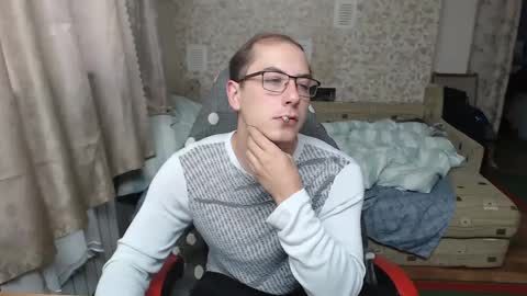 Snapshot of jess_nest chatting on September 25, 1:48 pm Jess online show from September 25, 1:48 pm