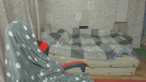 Snapshot of jess_nest chatting on October 17, 3:58 pm Jess online show from October 17, 3:58 pm