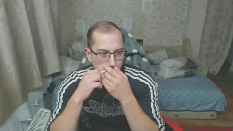 Snapshot of jess_nest chatting on October 28, 2:20 pm Jess online show from October 28, 2:20 pm