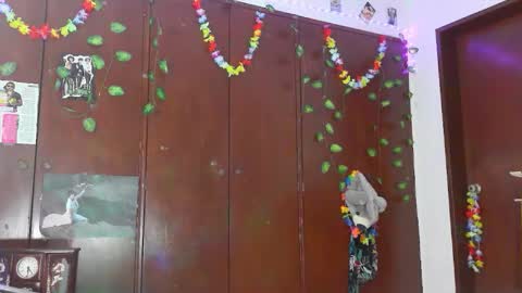 Snapshot of jess_sweett chatting on February 2, 8:29 pm Jessica online show from February 2, 8:29 pm