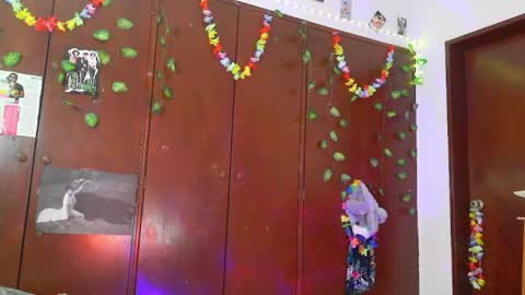 Snapshot of jess_sweett chatting on February 4, 3:51 pm Jessica online show from February 4, 3:51 pm