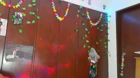 Snapshot of jess_sweett chatting on February 9, 9:08 pm Jessica online show from February 9, 9:08 pm