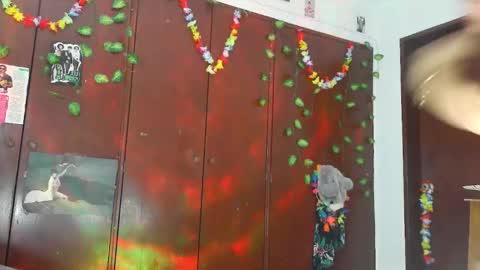 Snapshot of jess_sweett chatting on February 10, 8:35 pm Jessica online show from February 10, 8:35 pm