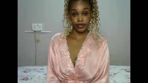 jessajoyy online show from October 4, 8:34 am