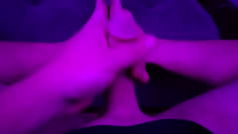 jesseboyy online show from December 14, 9:30 pm