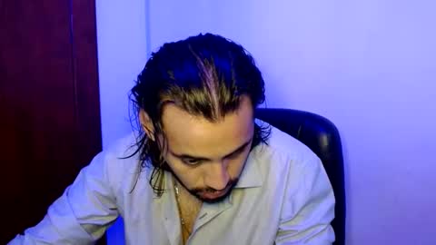 Snapshot of jessepickman chatting on June 5, 10:59 pm Angel Demon online show from June 5, 10:59 pm