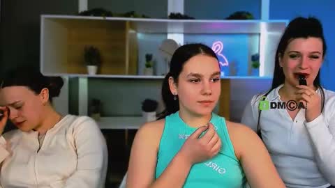 Snapshot of jessi_lady1 chatting on March 19, 6:17 am jessi lady1 online show from March 19, 6:17 am