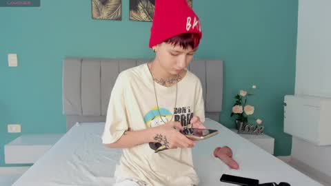 Jessi online show from April 18, 8:42 pm