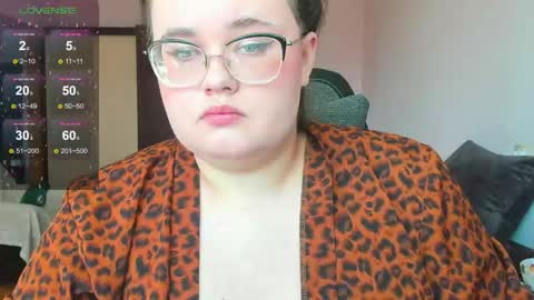 Natalia online show from May 4, 6:42 am
