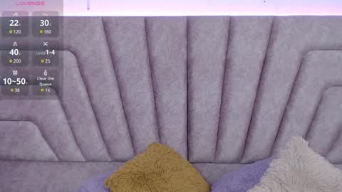 Jessica Kraft online show from January 9, 3:26 am