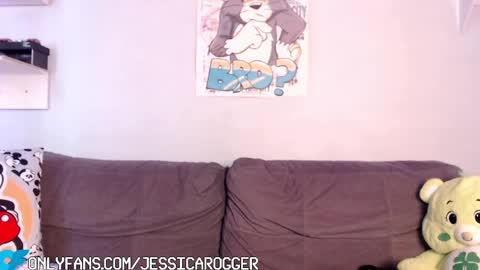 Jess And Rogger independents online show from April 26, 2:04 pm