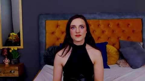 Snapshot of jessica_whitte_ chatting on May 9, 4:17 am Jessica White online show from May 9, 4:17 am