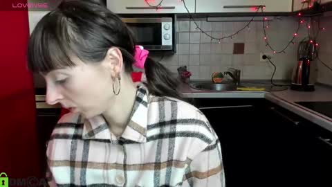 Snapshot of jessicaforris chatting on March 4, 7:41 am jessicaforris online show from March 4, 7:41 am