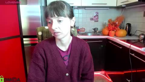 jessicaforris online show from September 30, 7:13 am