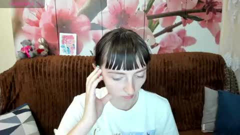Snapshot of jessicaforris chatting on June 20, 7:33 am jessicaforris online show from June 20, 7:33 am