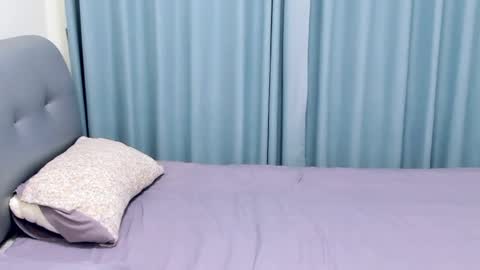 jessicalena online show from May 15, 6:48 pm