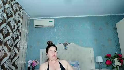 single mommy online show from May 19, 3:57 am