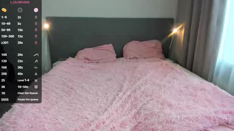 Snapshot of jessicamooon chatting on March 26, 5:46 am JessicaMooon online show from March 26, 5:46 am