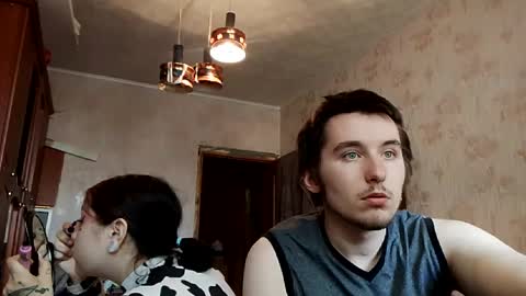 Snapshot of jessicasexycouplee chatting on April 1, 8:04 am Jessica and Jared online show from April 1, 8:04 am