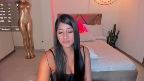 JESS online show from January 4, 4:32 pm