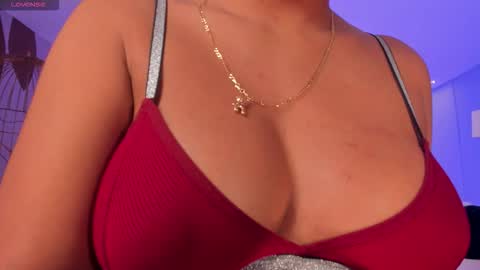 Snapshot of jessicawilliams1 chatting on October 21, 9:43 am JESS online show from October 21, 9:43 am