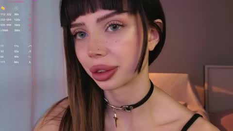jessie_johns online show from May 13, 4:04 pm