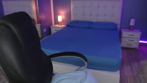 Your Sweet Angel online show from December 21, 6:30 am