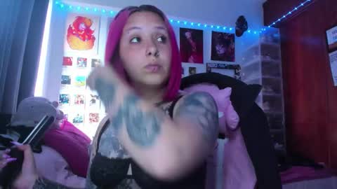 Your Sweet Angel online show from March 5, 7:10 pm