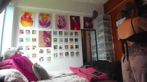 Your Sweet Angel online show from May 5, 6:49 pm