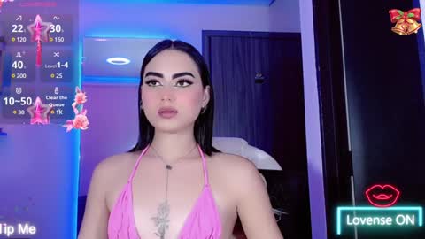 Snapshot of jessieafrodita chatting on December 21, 7:03 am Jessieafroditas room online show from December 21, 7:03 am