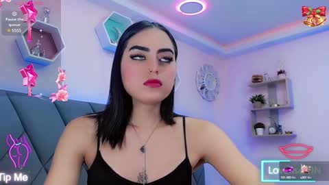 Snapshot of jessieafrodita chatting on December 23, 4:22 am Jessieafroditas room online show from December 23, 4:22 am