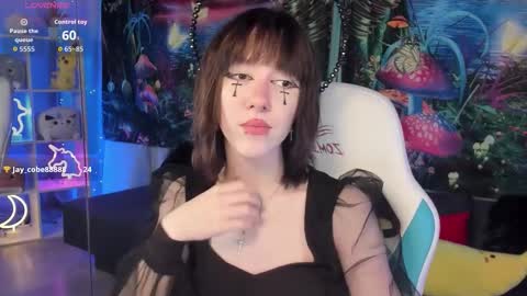 jessiefrost online show from October 31, 3:57 pm