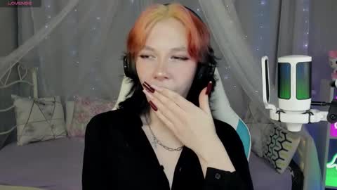 jessiefrost online show from February 12, 9:32 pm