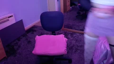 Snapshot of jessiessicaxx chatting on February 11, 2:24 pm Jessiessicaxx online show from February 11, 2:24 pm