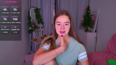 Snapshot of jessiestarz chatting on December 22, 2:03 pm Jessi online show from December 22, 2:03 pm