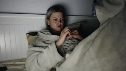 jessieryan online show from January 16, 4:05 am