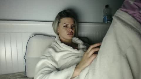 jessieryan online show from February 10, 3:43 am