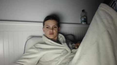 jessieryan online show from February 21, 4:24 am