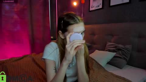 Jessie online show from October 13, 7:30 am