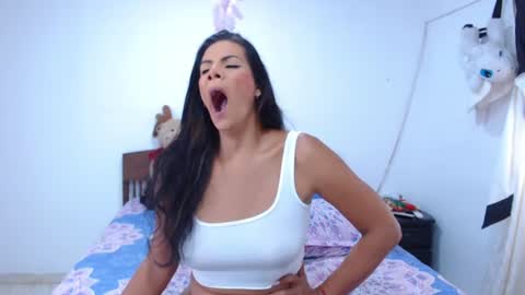 JESSI GOMEZ online show from June 17, 1:34 pm