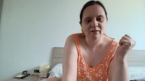 Snapshot of jessika97 chatting on July 2, 6:30 am jessika97 online show from July 2, 6:30 am
