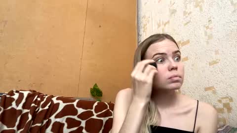 jessika_evans online show from May 3, 12:11 pm