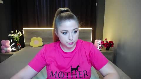 Jess online show from November 18, 7:35 am