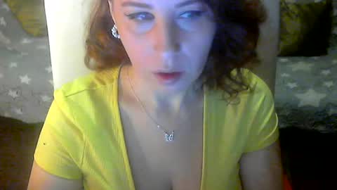 Snapshot of jessjess4you chatting on February 2, 5:28 am jessjess4you online show from February 2, 5:28 am