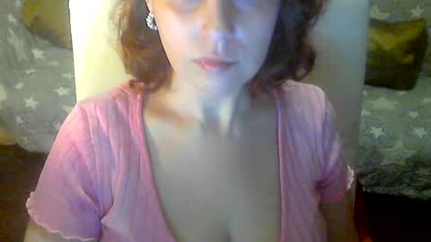 Snapshot of jessjess4you chatting on February 15, 4:53 am jessjess4you online show from February 15, 4:53 am