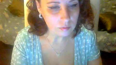 Snapshot of jessjess4you chatting on March 2, 4:03 am jessjess4you online show from March 2, 4:03 am