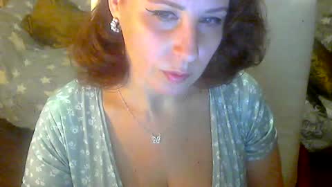Snapshot of jessjess4you chatting on March 2, 5:08 am jessjess4you online show from March 2, 5:08 am