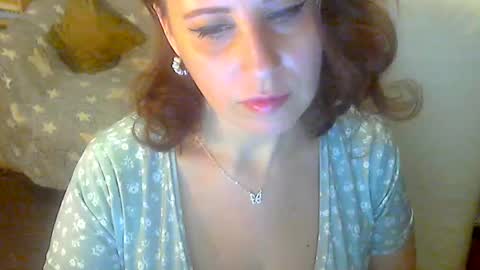 Snapshot of jessjess4you chatting on March 2, 7:15 am jessjess4you online show from March 2, 7:15 am